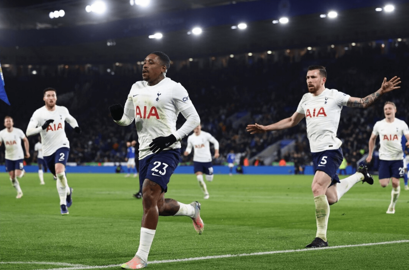 里昂训练开放日，冲刺阶段再遭质疑引欢呼，意大利杯在即，身体对抗强度拉满的简单介绍